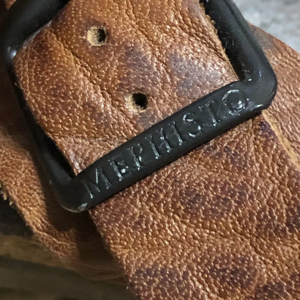 MEPHISTO - Picture 4 of 7